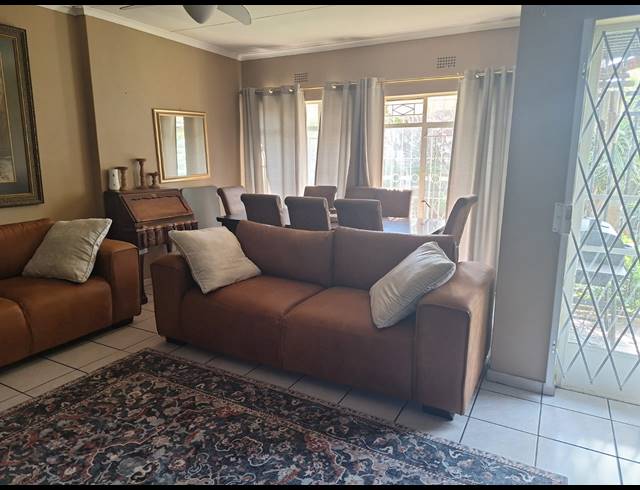 4 BEDROOM HOUSE FOR SALE IN VANDERBIJLPARK SE 6